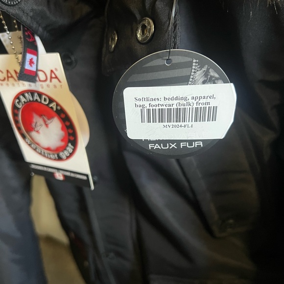 Canada Goose Black Insulated Parka - Picture 8 of 9